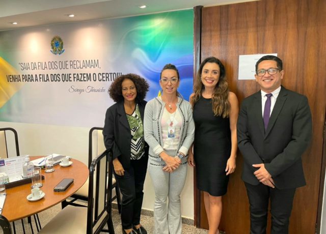 Com a Assessora da Senadora Soraya Thronicke (UB-MS)