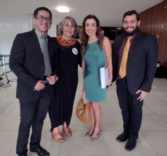 Com a Dep. Federal Erika Kikay (PT-DF) e o Assessor Parlamentar da Fenajufe Luiz Felipe